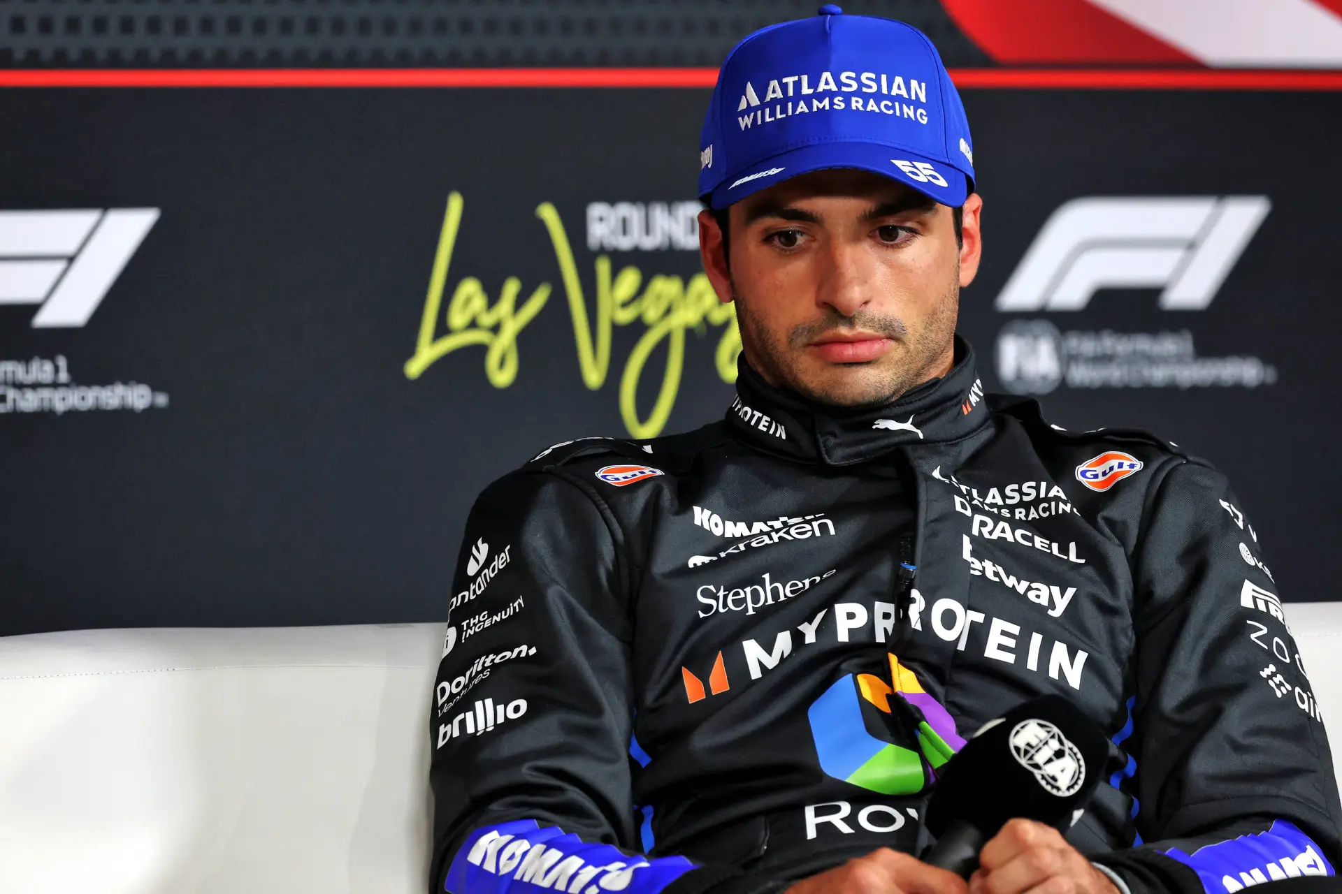 Mag Sainz P3 behouden? Stewards in Las Vegas vellen oordeel!
