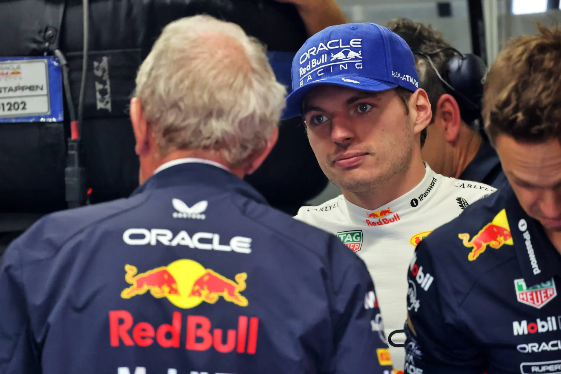 Villeneuve refuses to rule Verstappen out of world championship