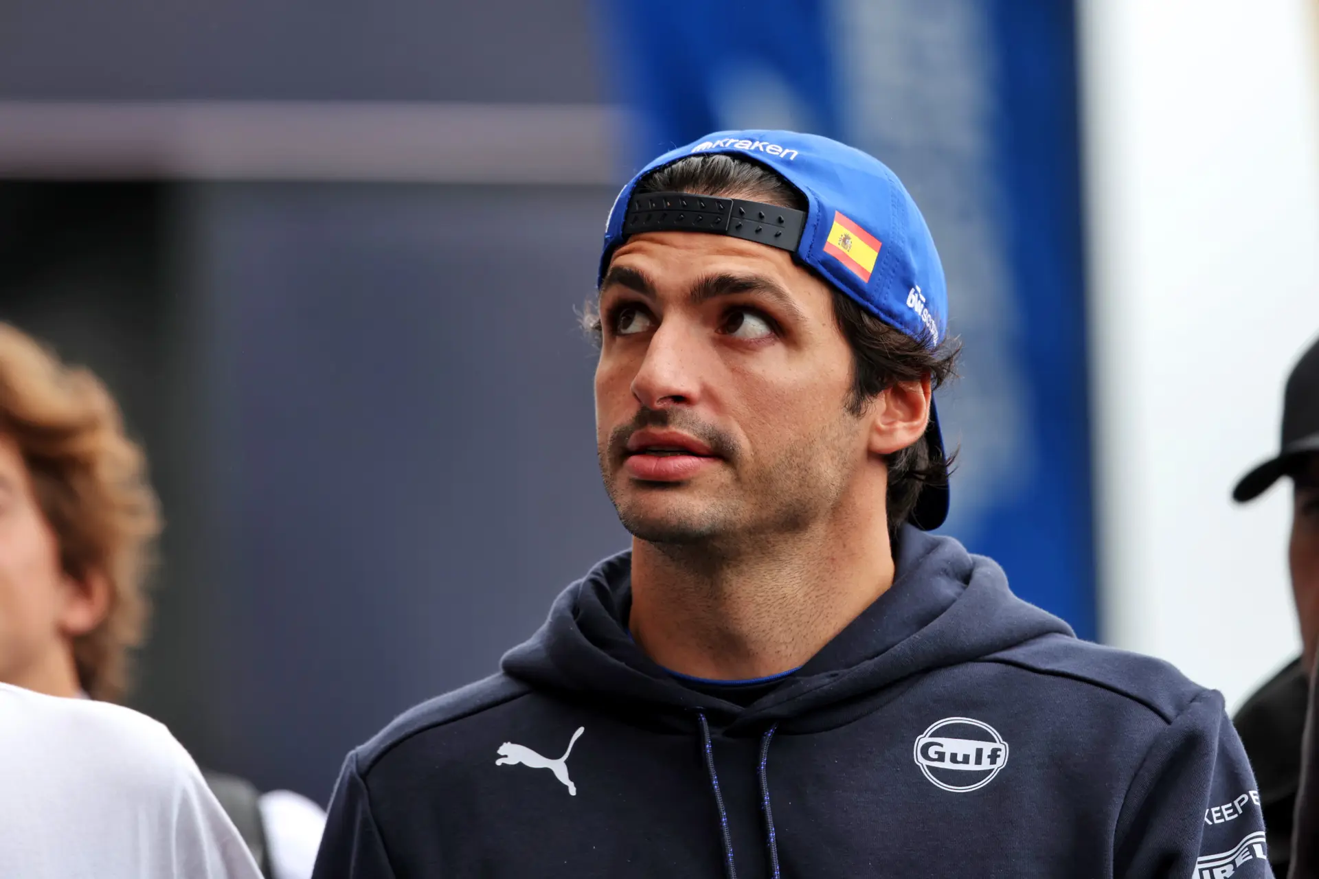 sainz-f1-paddock-jpg