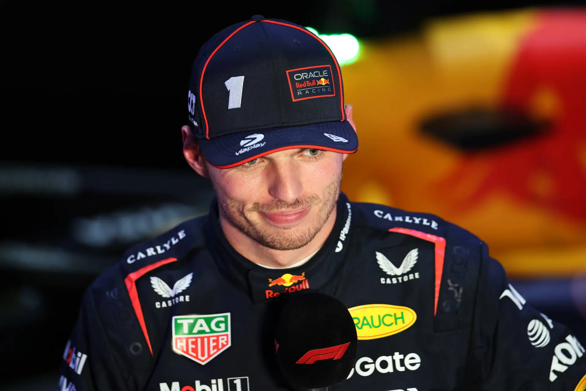 Verstappen wijst favoriet voor wereldtitel aan vóór laatste race in Abu Dhabi