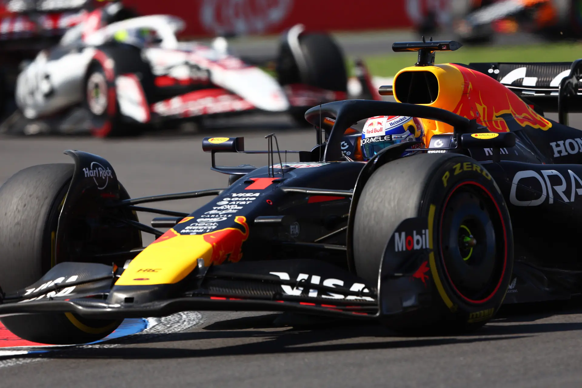 Red Bull and McLaren did (not) bring these updates to the F1 Brazil GP