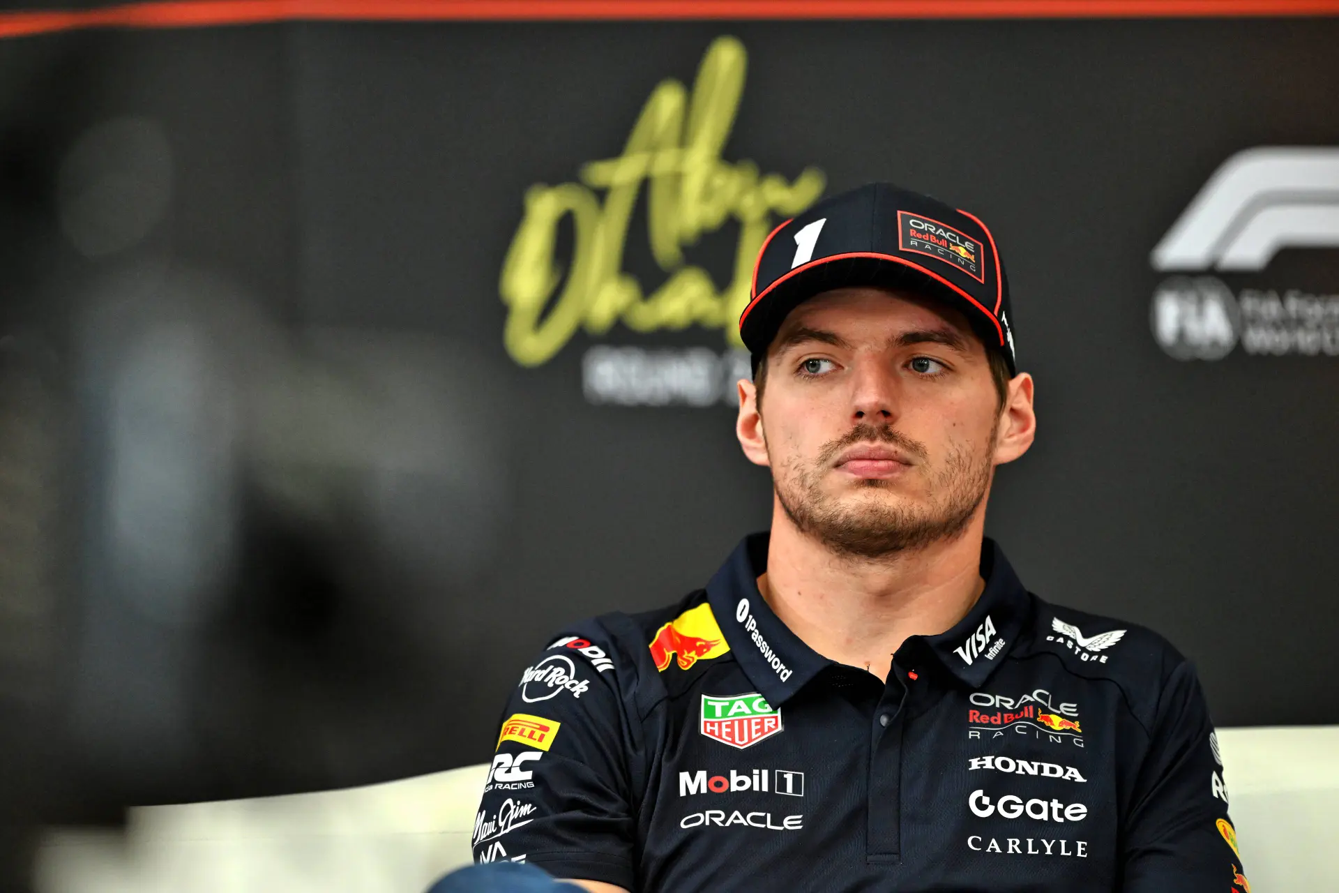 Verstappen waarschuwt voor teveel optimisme in spannende titelstrijd