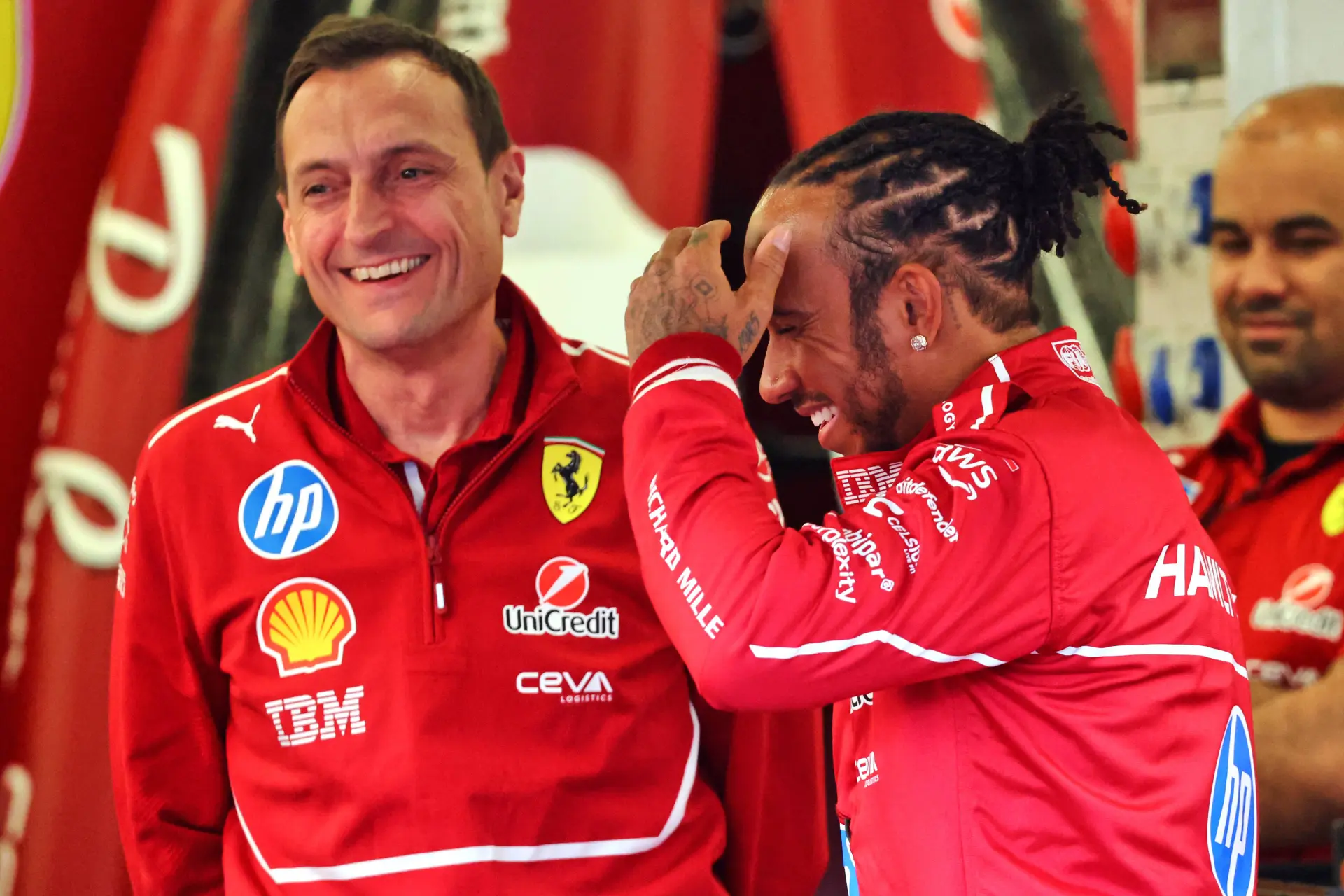 Hamilton zoekt nieuwe race engineer: Zijn eerste keus wordt het niet!