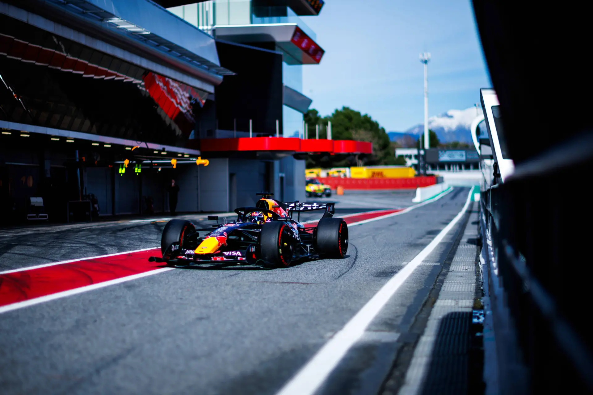 Verstappens zwager deelt gerucht uit de paddock: 'Red Bull deed dat met opzet'