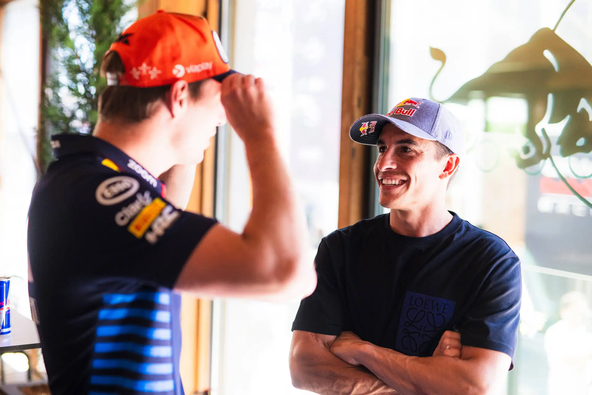 MotoGP-legende Marquez spreekt bewondering uit voor Verstappen: 'Hij is een beest'