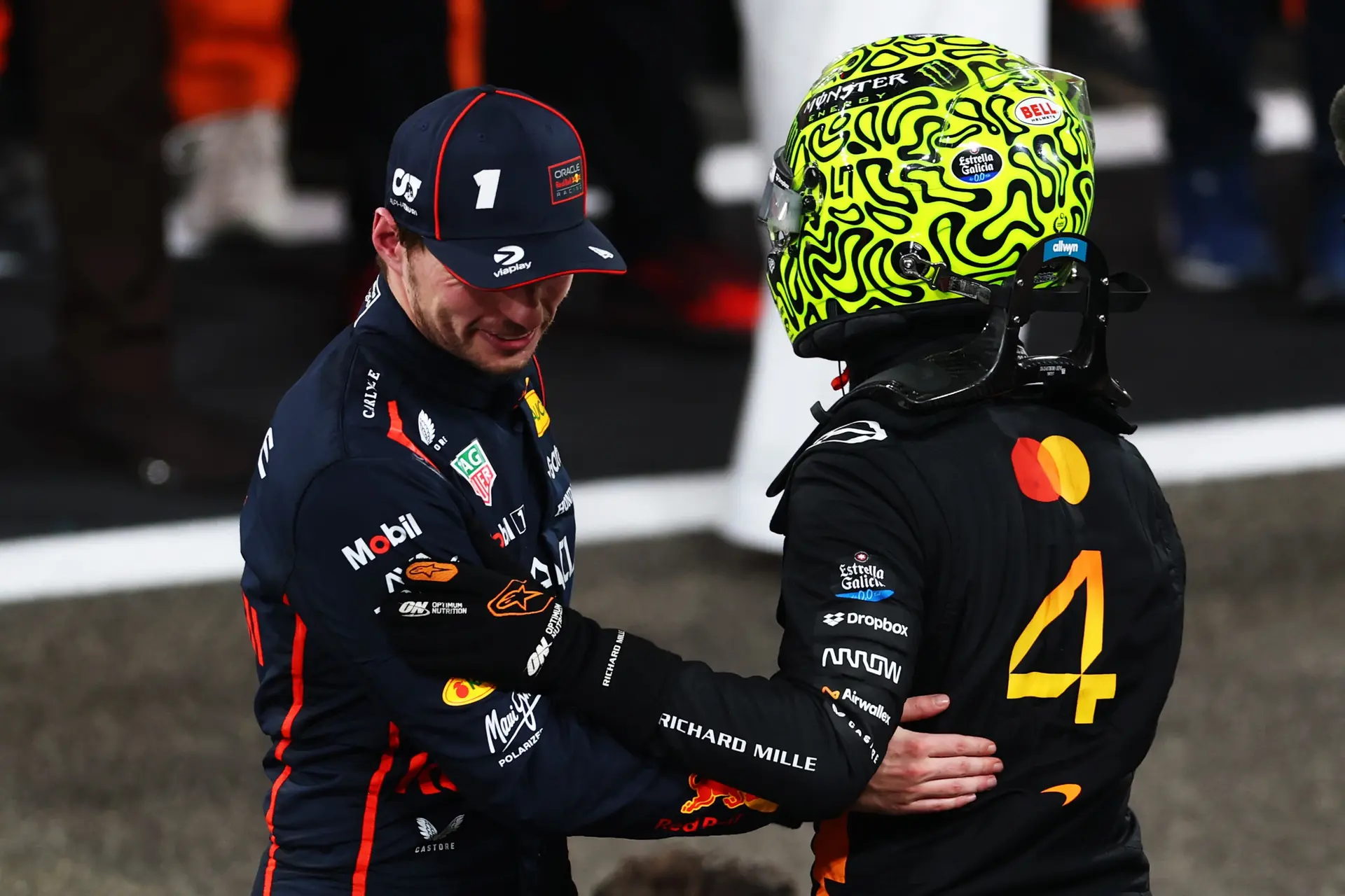 verstappen-norris-2025-ad