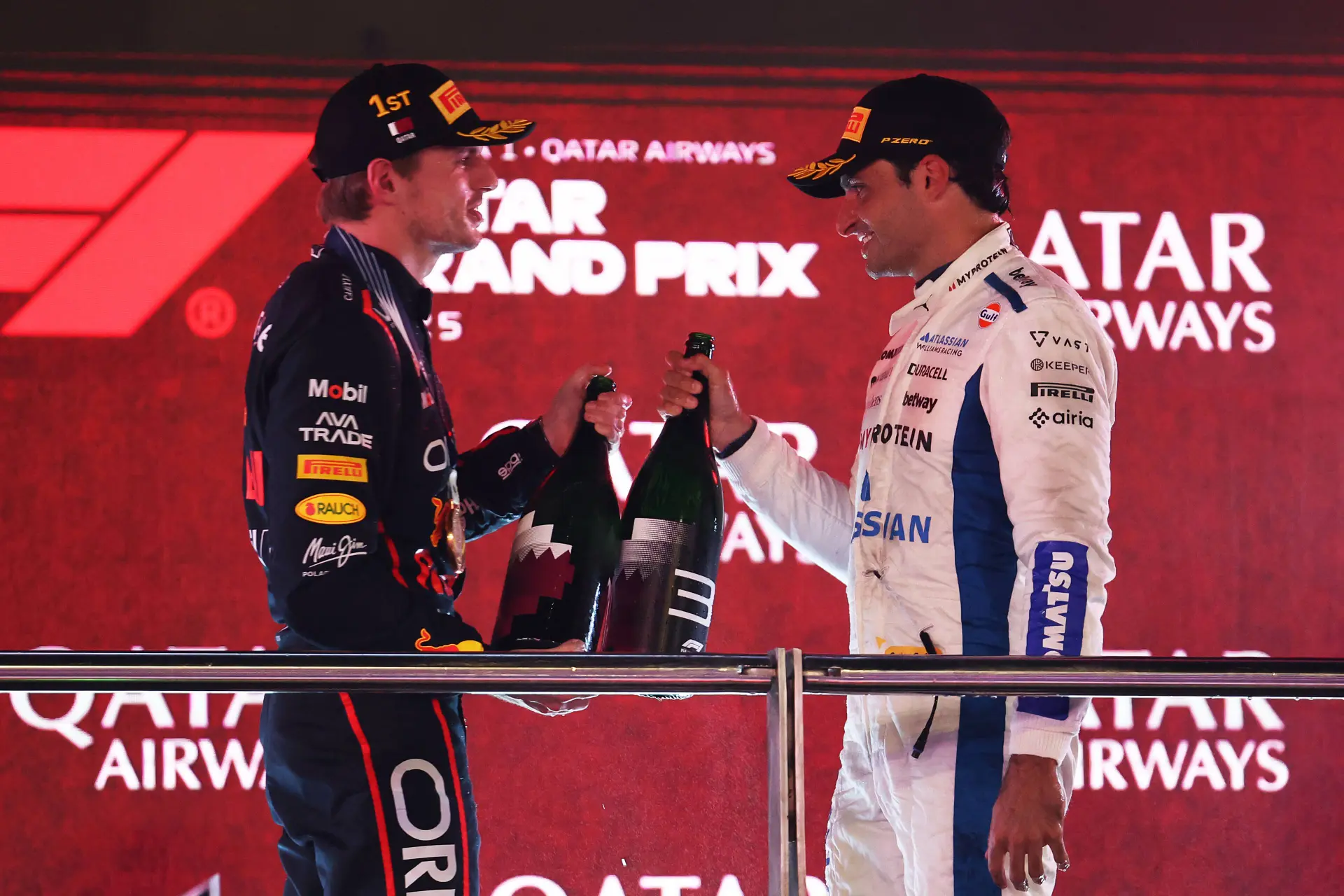 Sainz diep onder de indruk van Verstappen en Red Bull en ziet enorme voorsprong
