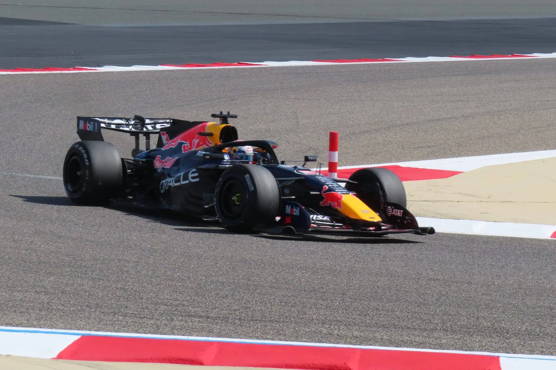 F1 LIVE | Verstappen leads morning session as first red flag of the day displayed