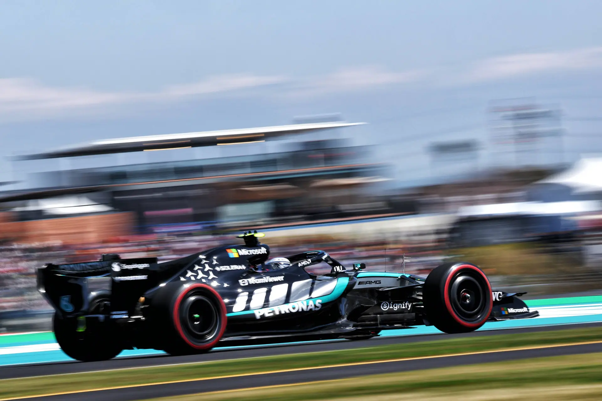 F1 LIVE | Antonelli on pole as Verstappen eyes comeback: follow the Japanese GP here!