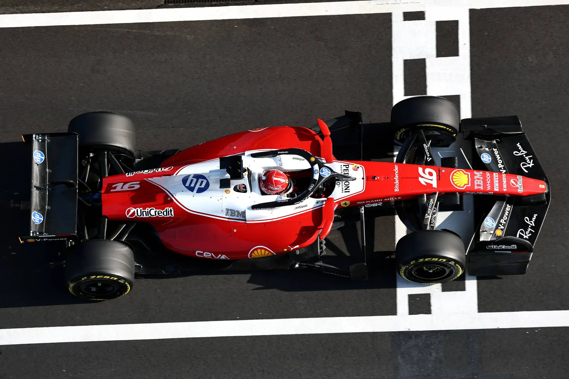 Ferrari doet test op circuit van Monza: dit wordt er uitgeprobeerd
