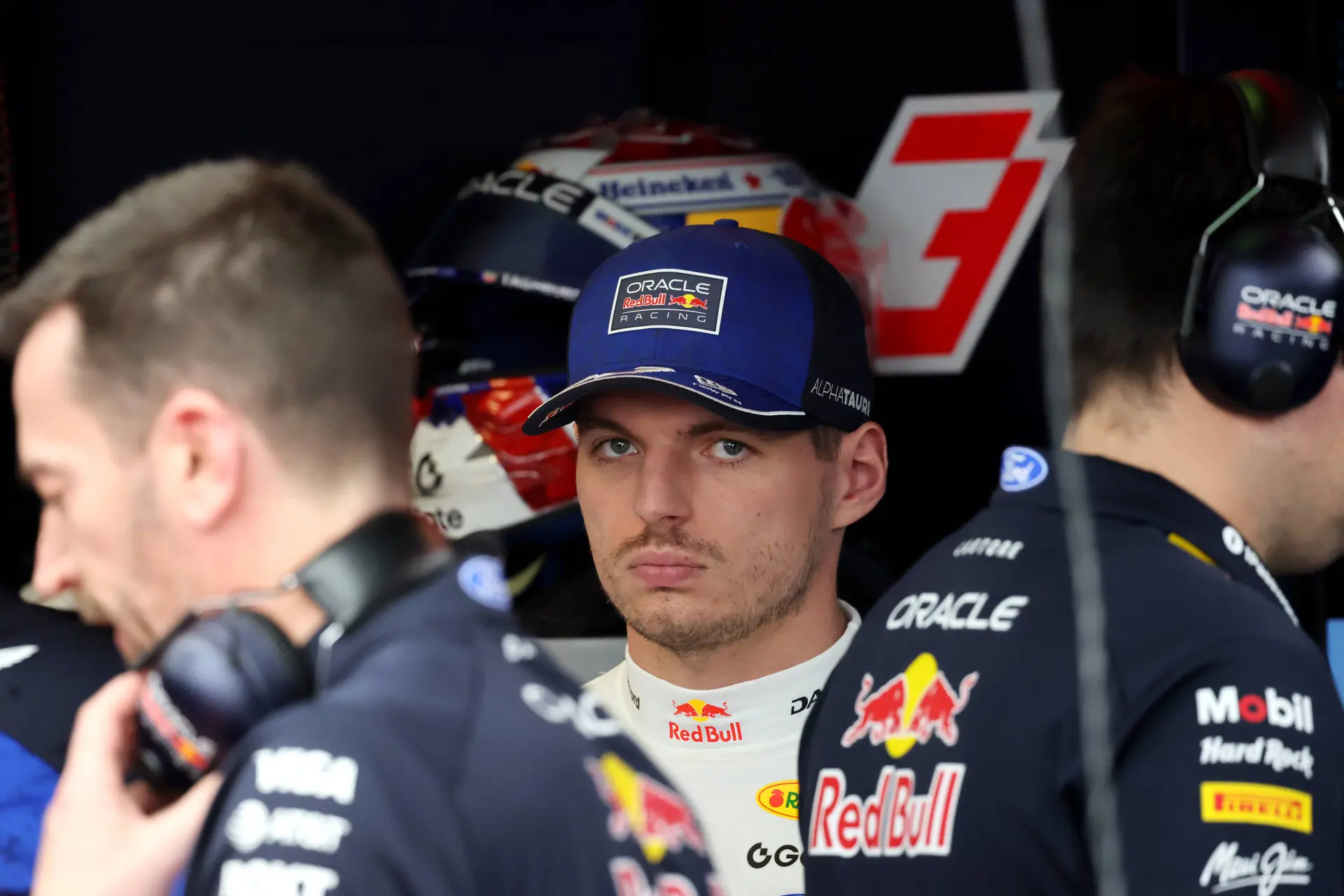 Er loopt een 'verrader' tussen de Formule 1-coureurs