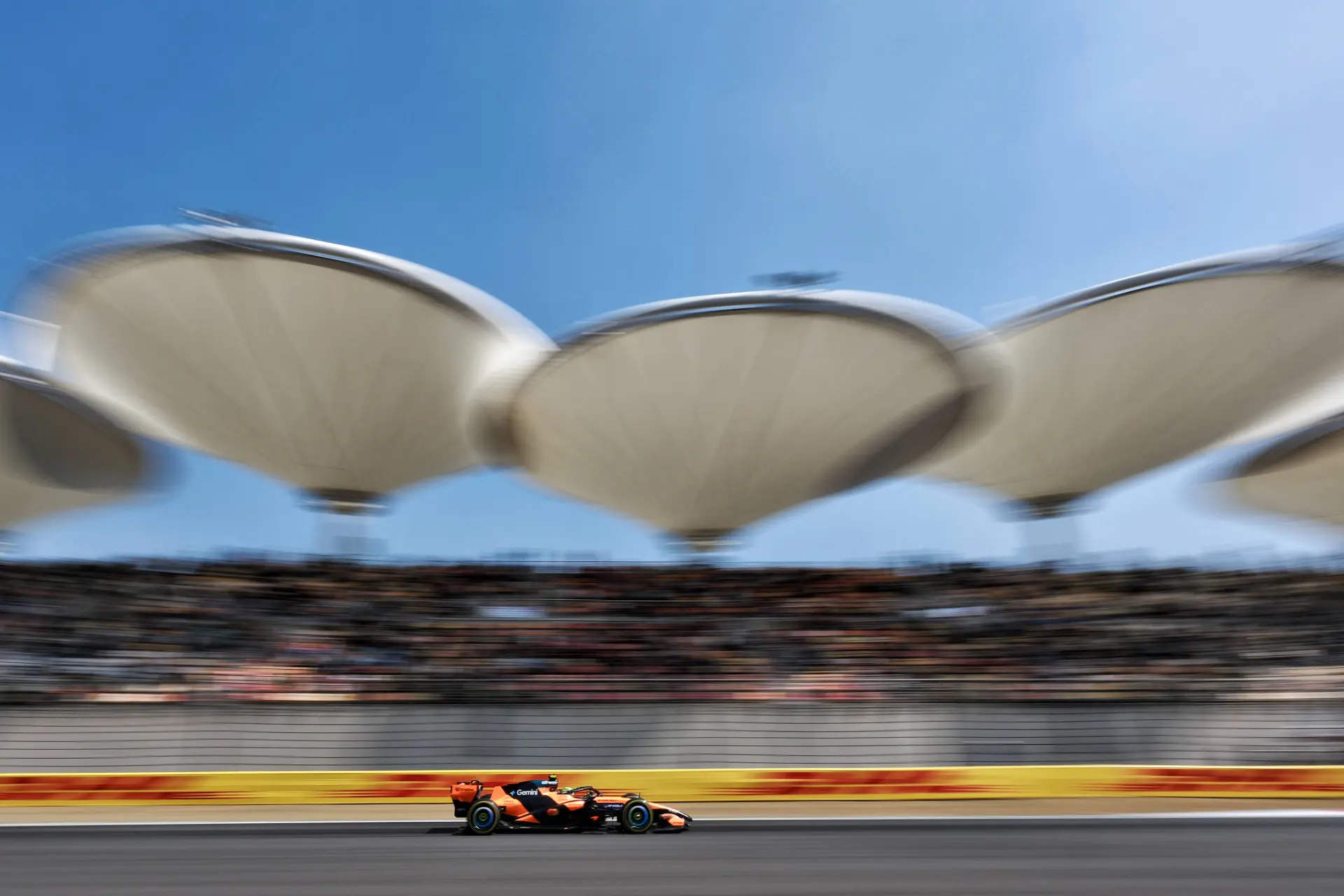 Hamilton and Norris collide in China as chaotic FP1 brings out two VSCs