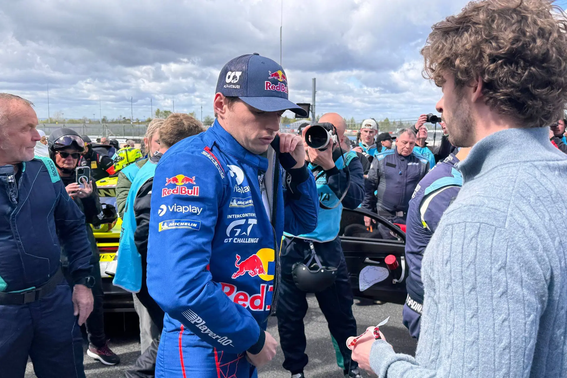 Verstappen kan streep door zege zetten: Zo verliepen de eerste twee uren van NLS5