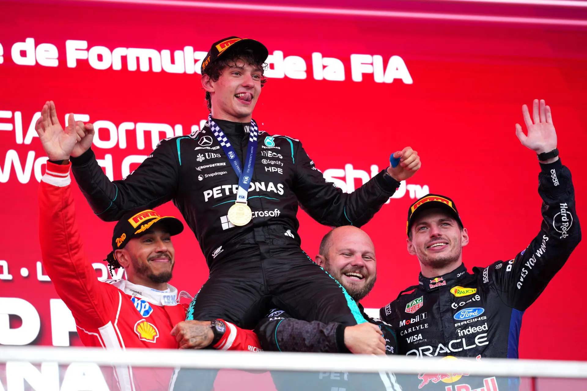 Brundle lovend én kritisch op Antonelli: ‘Iedereen had hem van de baan gedrukt’