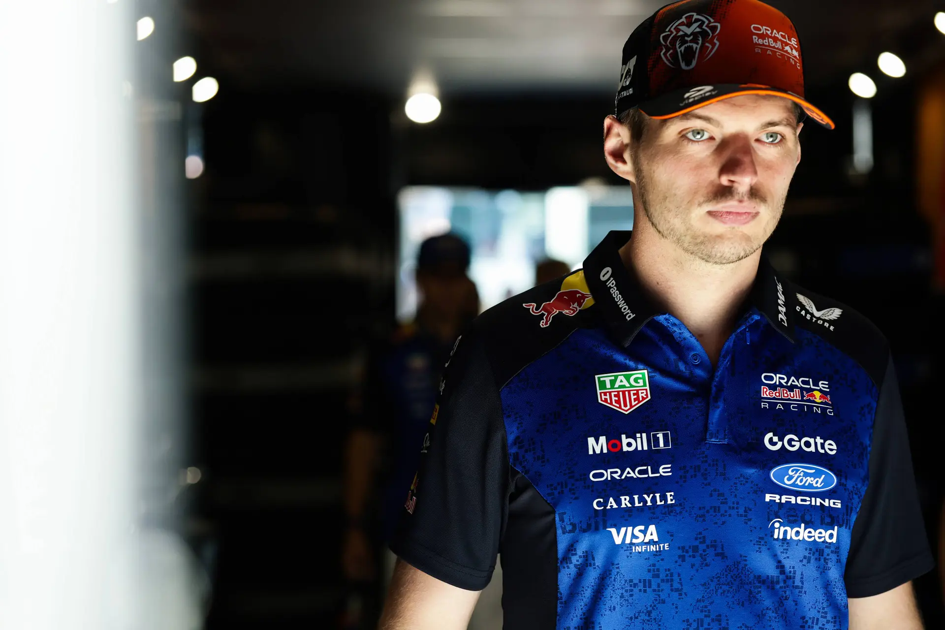 Manager Verstappen houdt deur voor vertrek bij Red Bull Racing nog duidelijk open