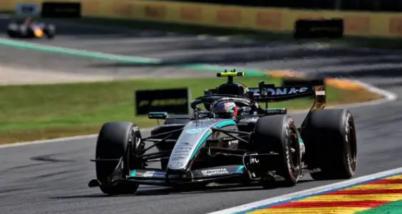 Wolff onthult na zege verborgen Mercedes-probleem én prikkelt Red Bull