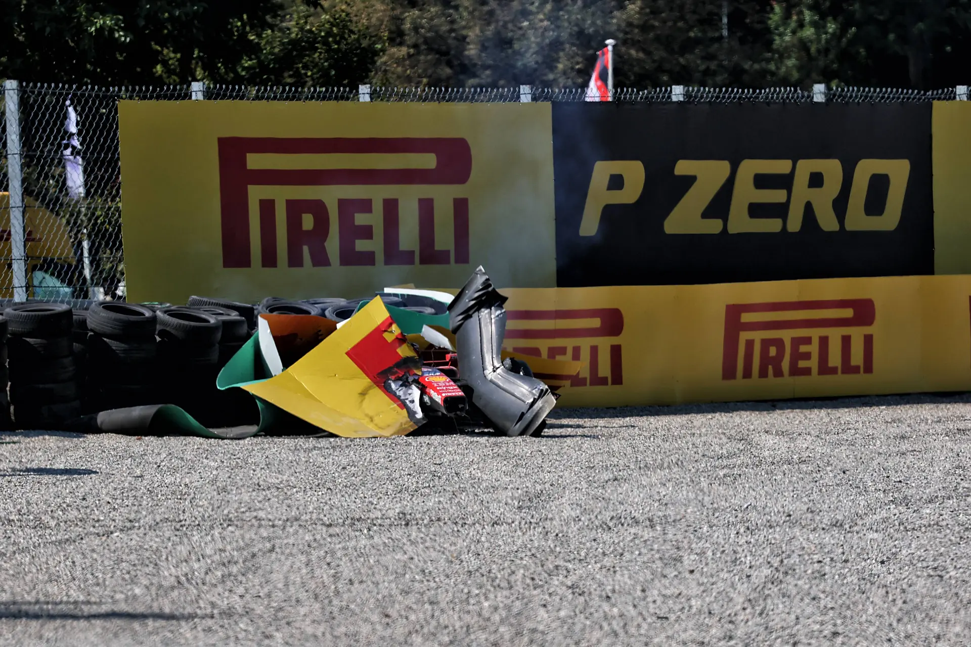 charles-leclerc-crash-monza