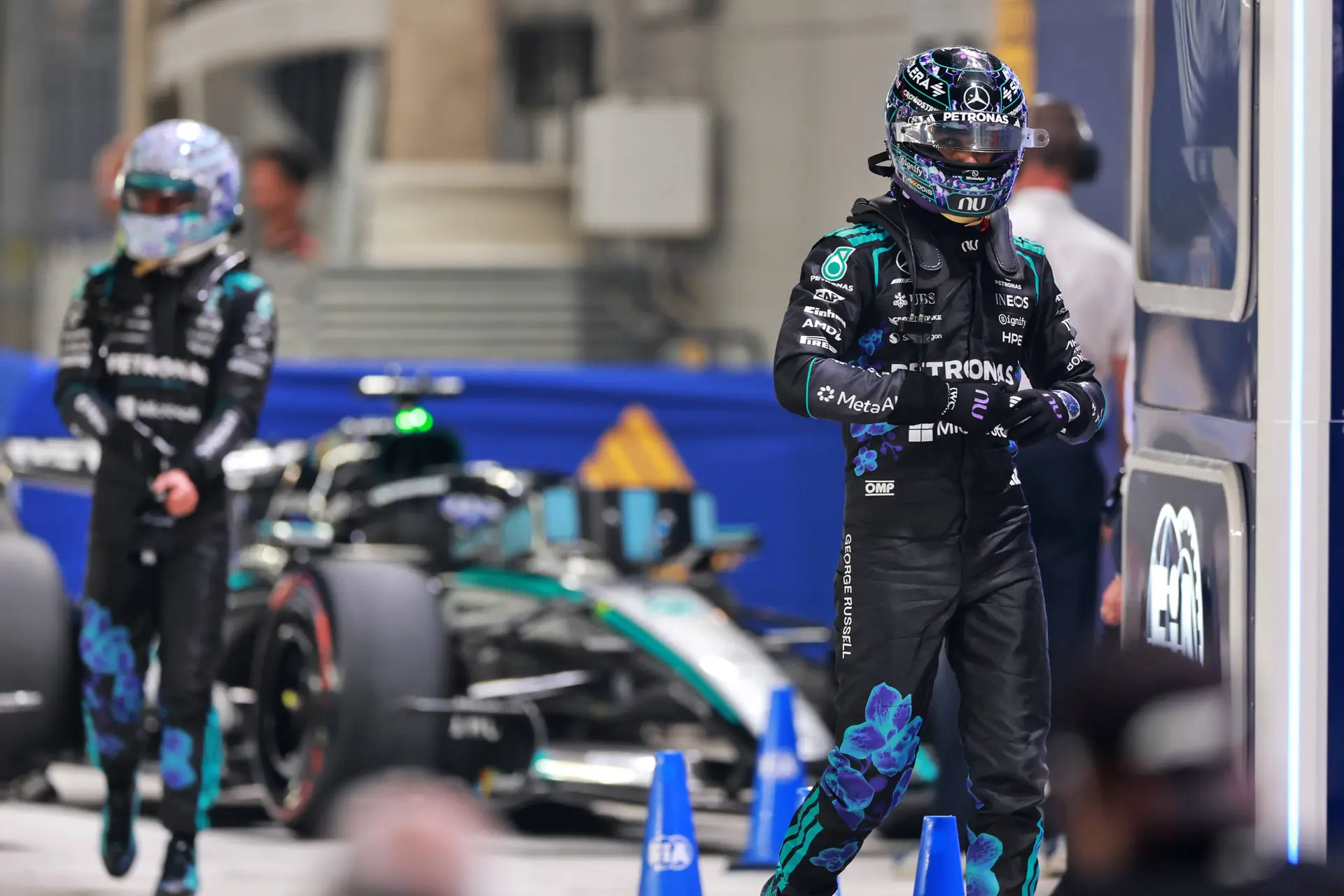 george-russell-singapore-2026-kimi-antonelli