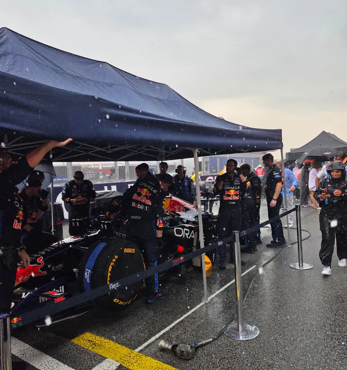 max-verstappen-regen-grid