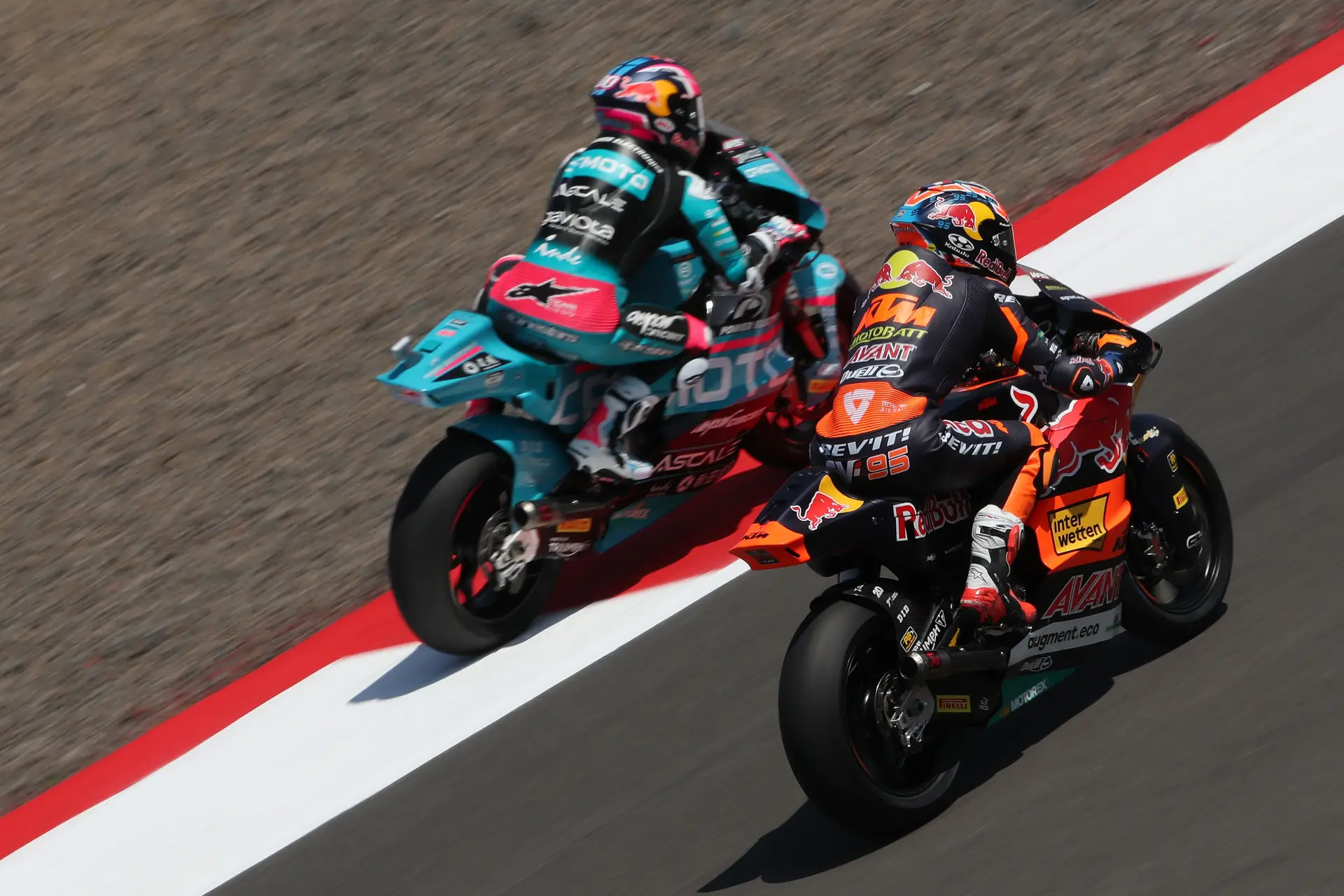 moto2
