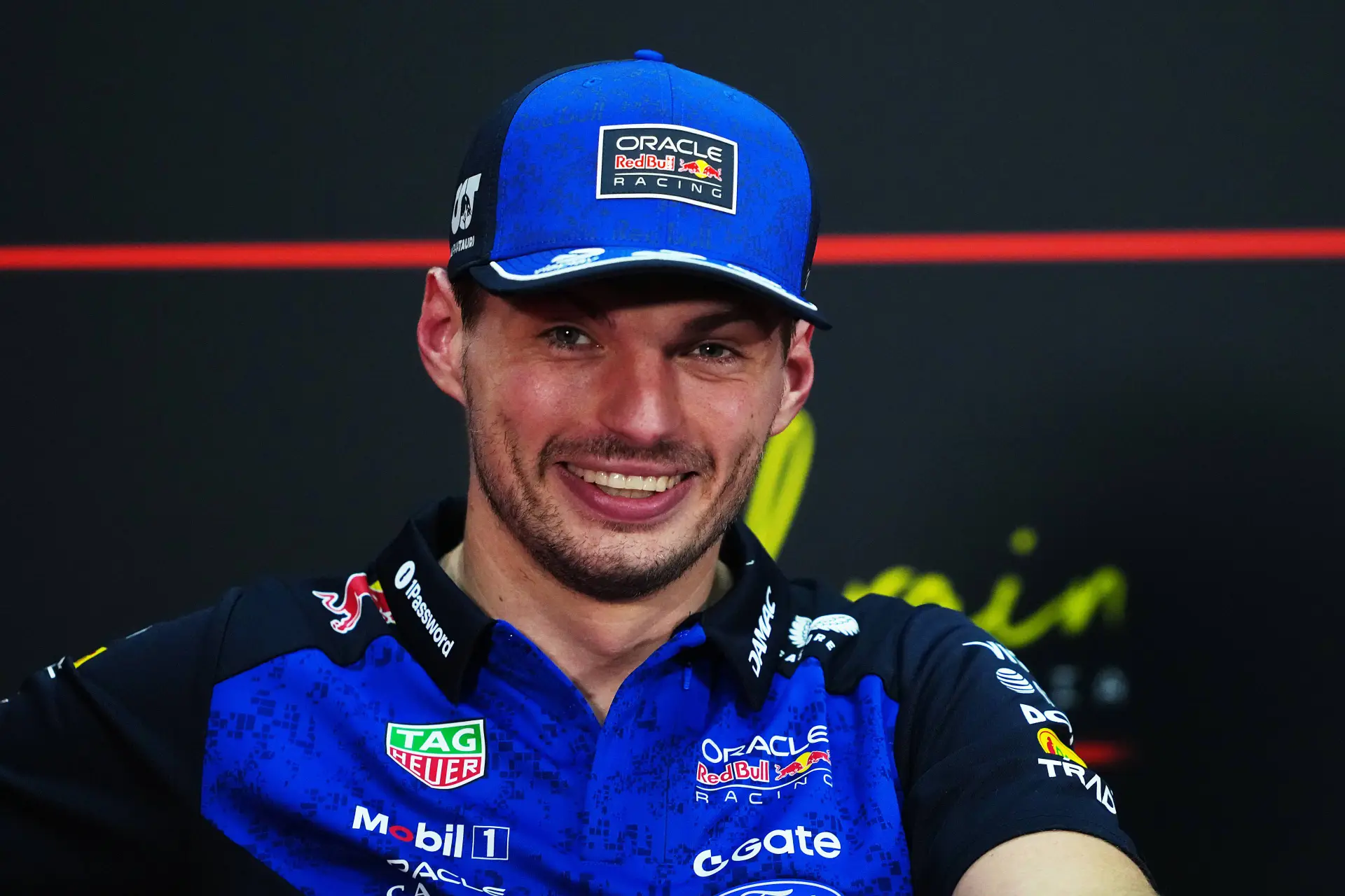 verstappen-hoort-verkeerde-volkslied