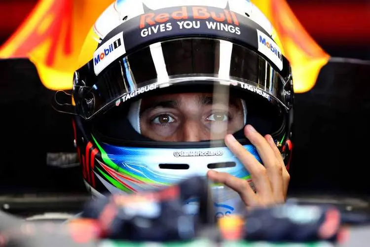 danielricciardof1grandprixhungaryqualifyingdtvulb1t7u5x 1
