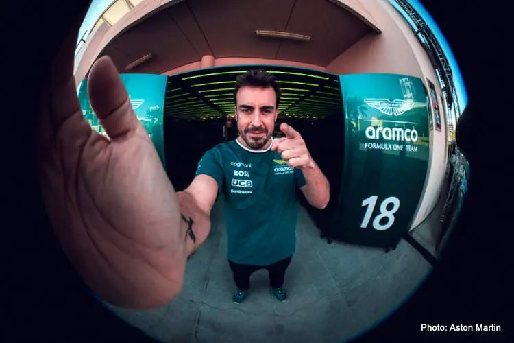 fernando alonso testing