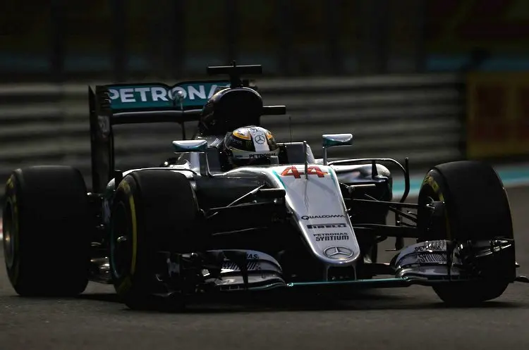 lewishamiltonf1grandprixabudhabipracticea6 eqhjht9nx 001