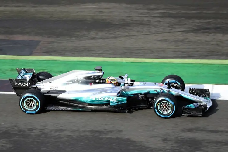 lewishamiltonmercedesformulaoneteamlaunch5n d4ysv74ox
