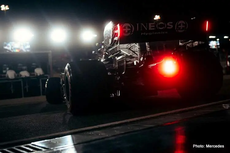 mercedes rear wing red bull protest