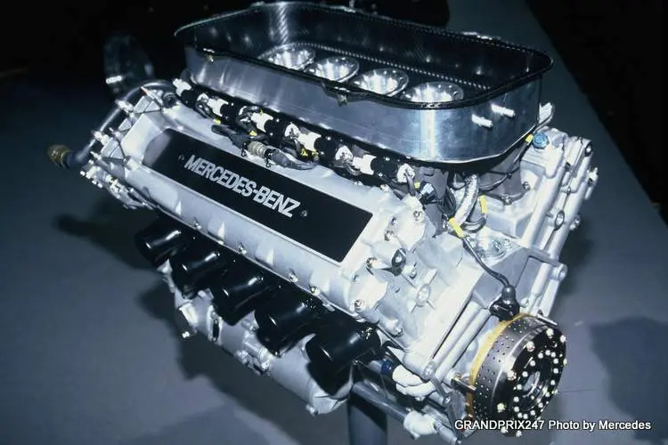 mercedes v10 f1 engine 2025