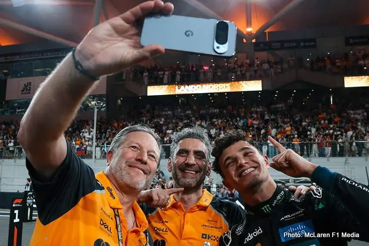 lando norris zak brown stella f1 mclaren
