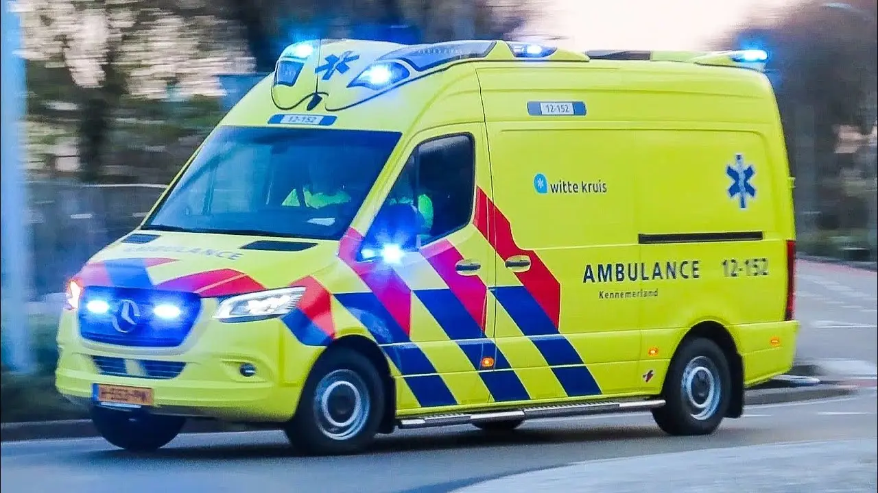 Lichaam van jongetje (5) gevonden in Maas, moeder nog steeds vermist