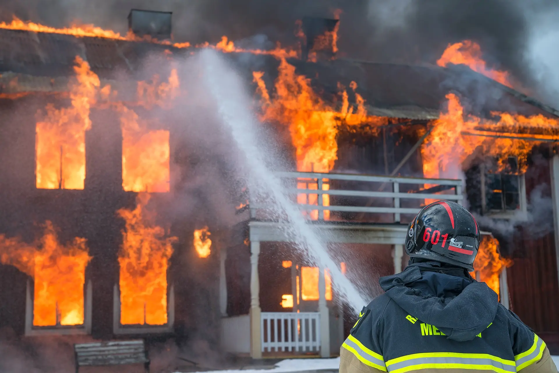 Lichaam gevonden in uitgebrande woning