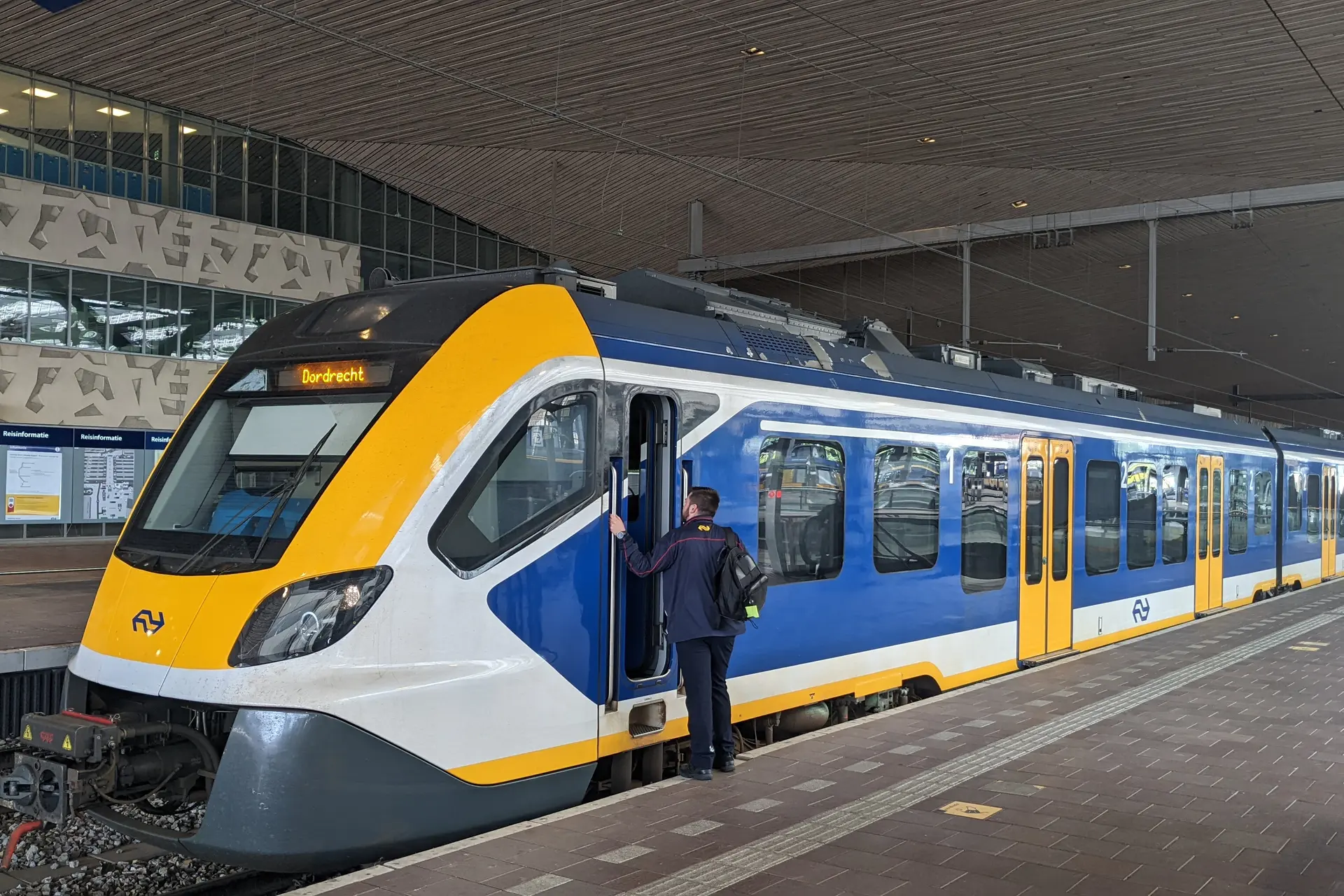 trein53