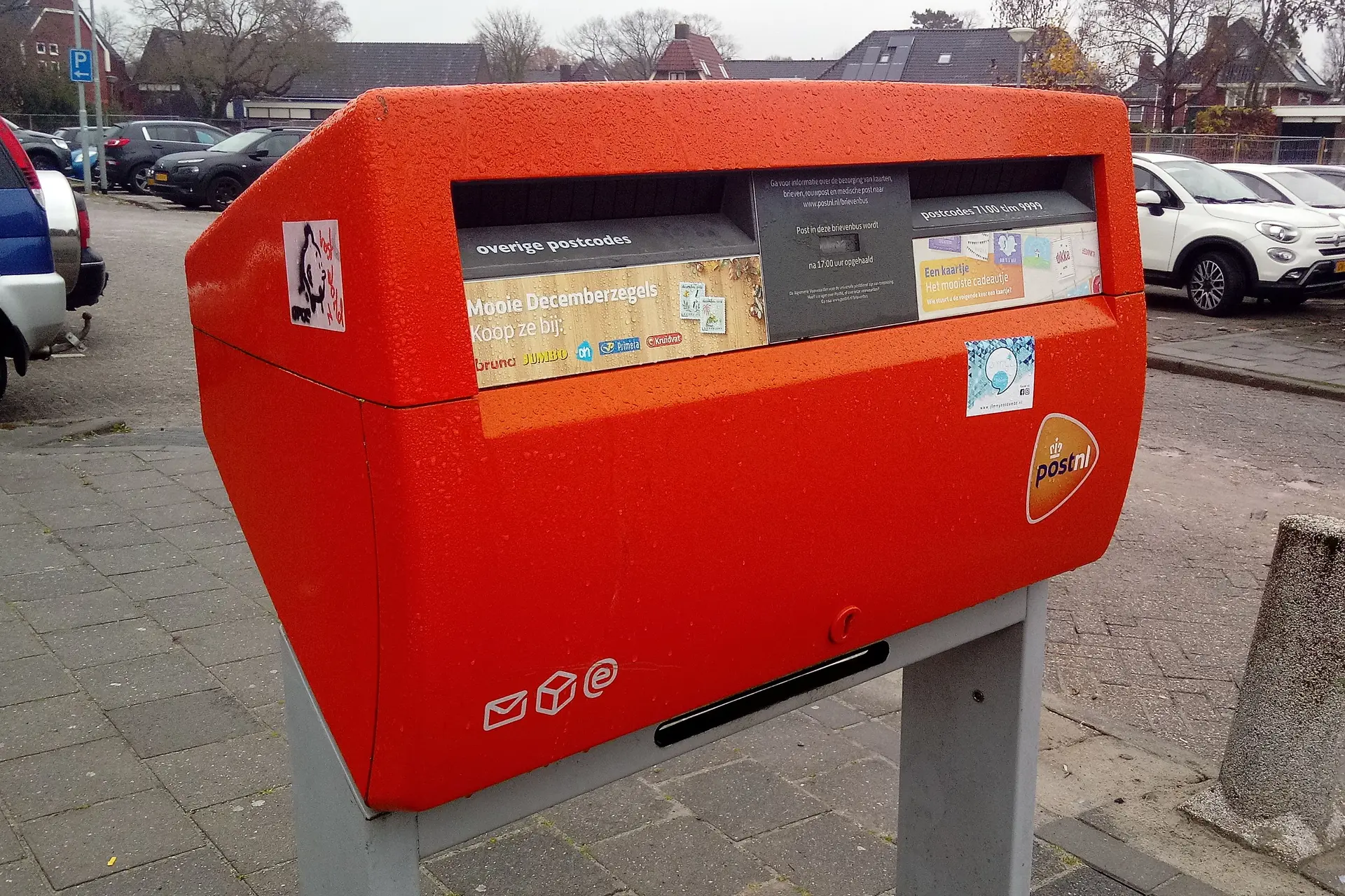 PostNL verhoogt de prijs van postzegels vanaf juli flink, dit ga je betalen