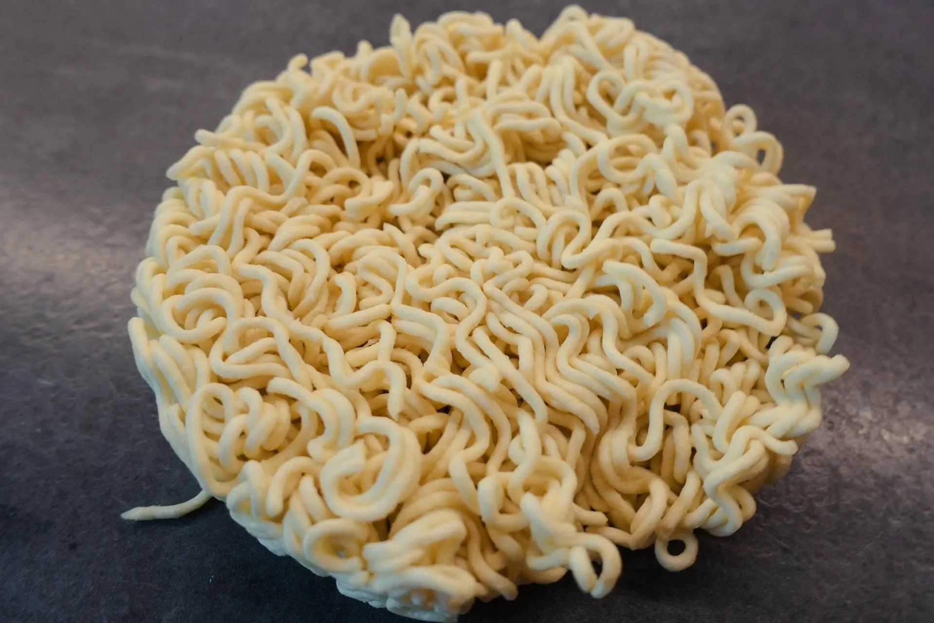 Jongen (13) eet kant-en-klare noodles, een paar minuten later leeft hij niet meer