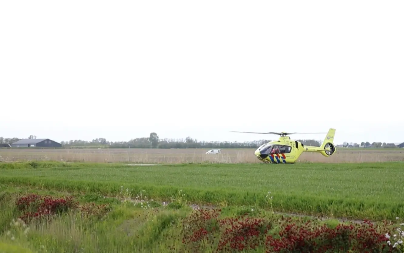 Traumahelikopter ingezet na frontale botsing met lijnbus