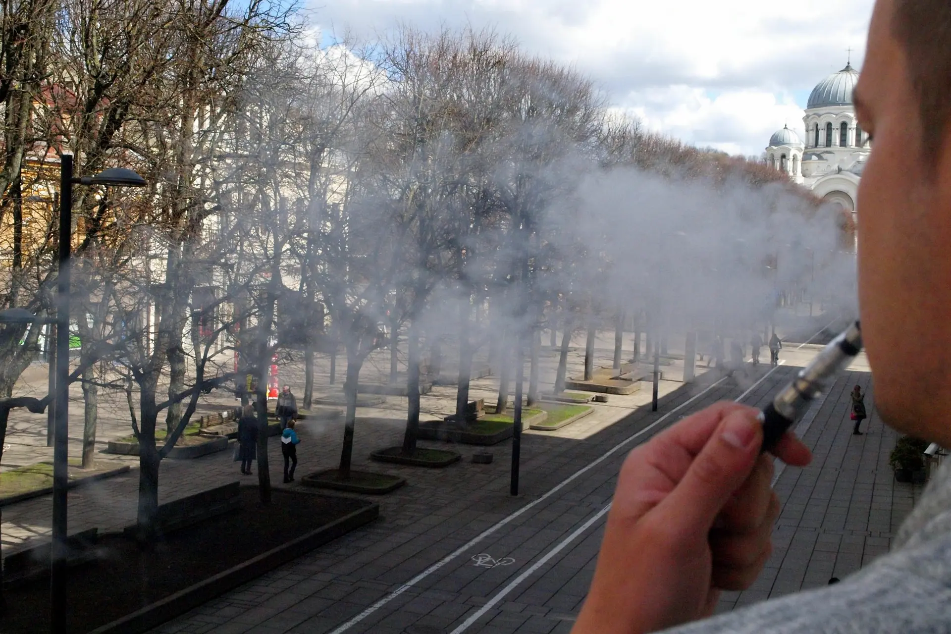 Elektroninės cigaretės rūkymas
