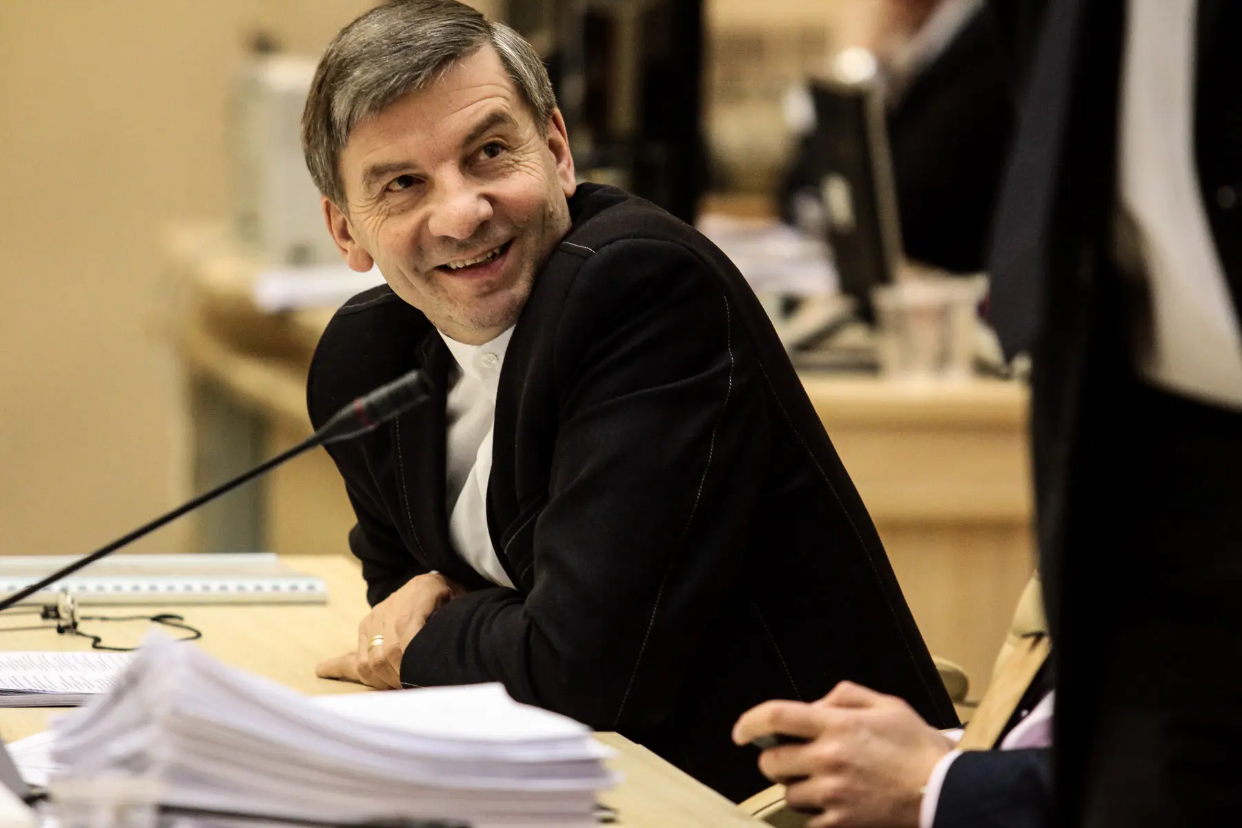 V.Popovas