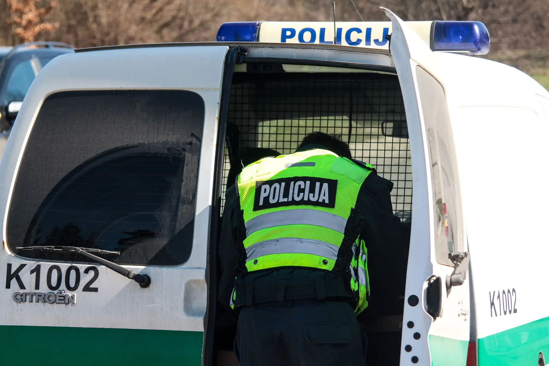 Policija