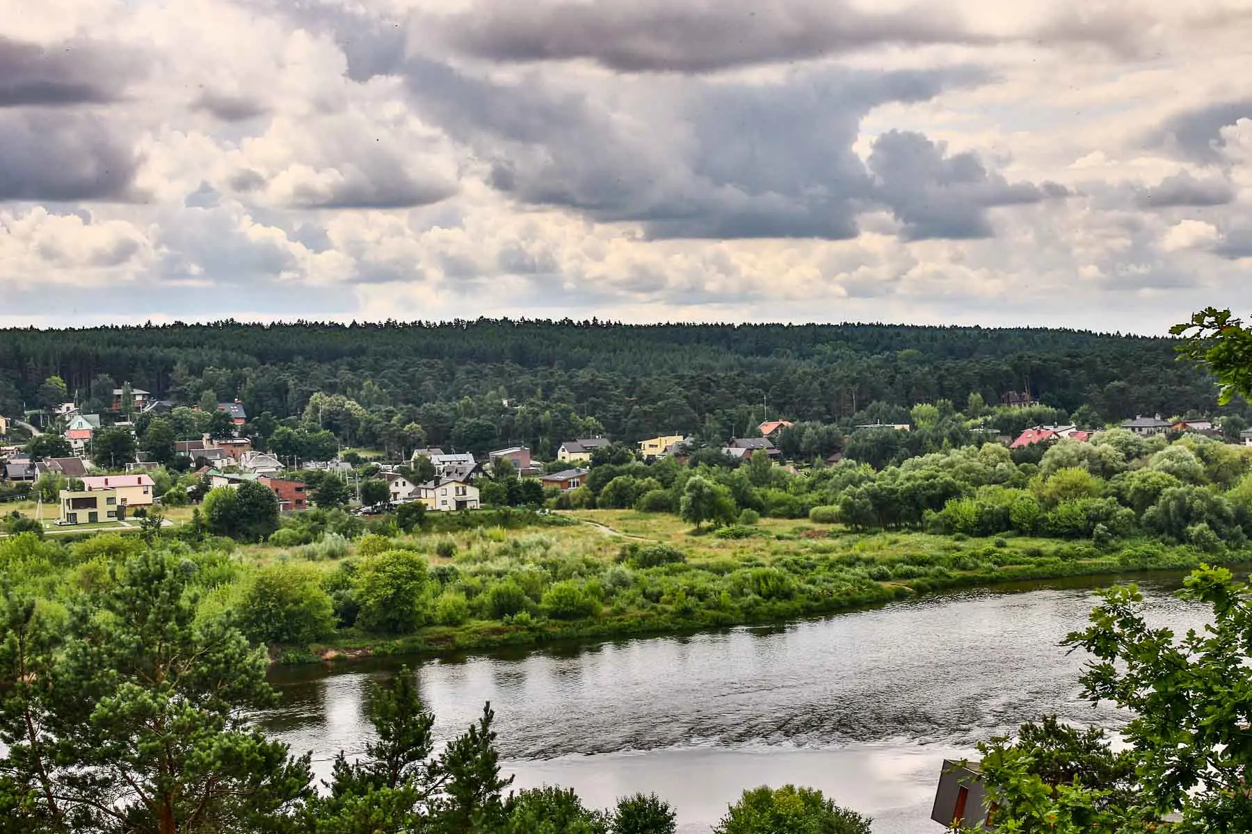 Lantainių piliakalnis