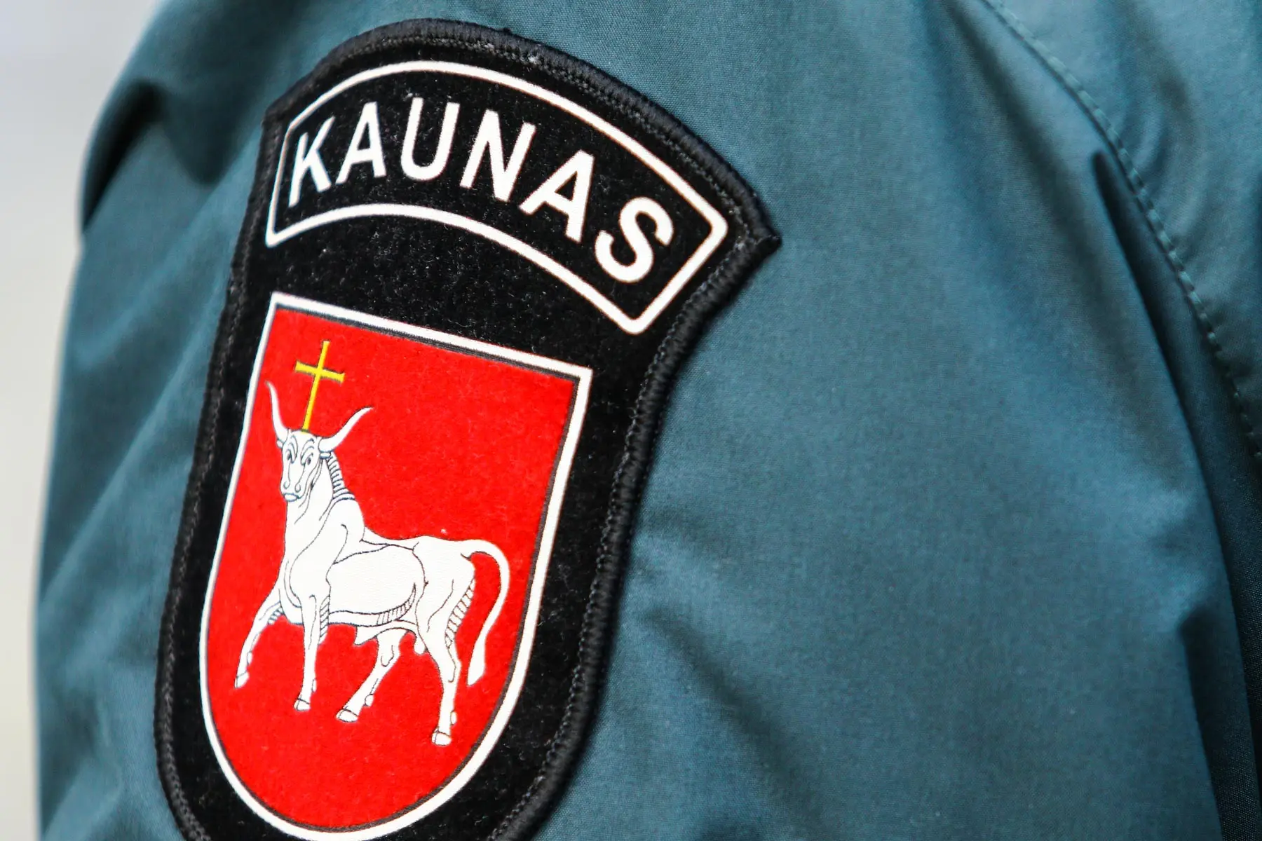 Policija