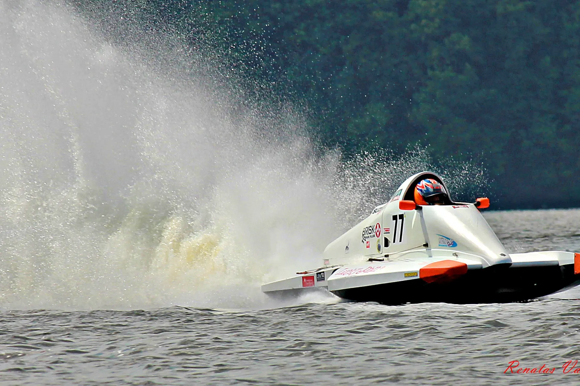 Kauno mariose vyksta Baltijos šalių motorlaivių čempionatas