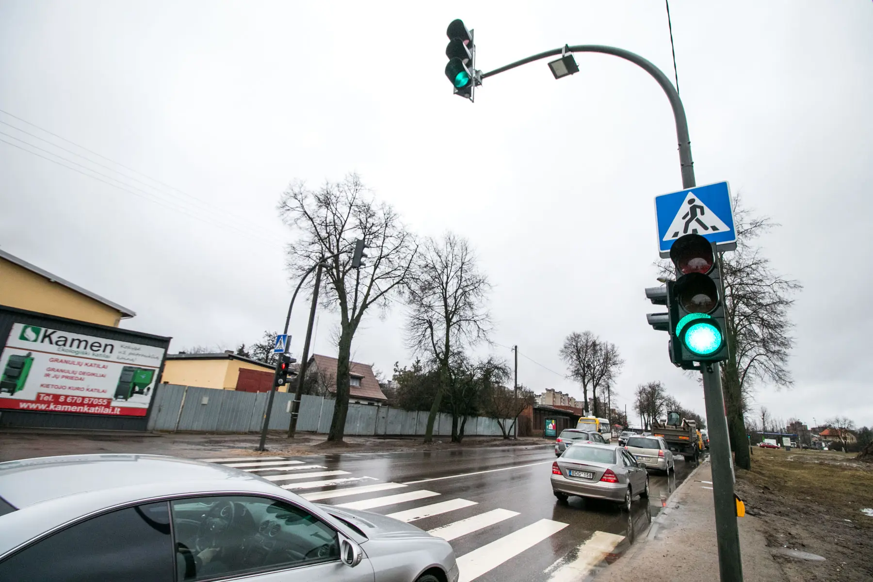 Naujas šviesoforas Žemaičių plente
