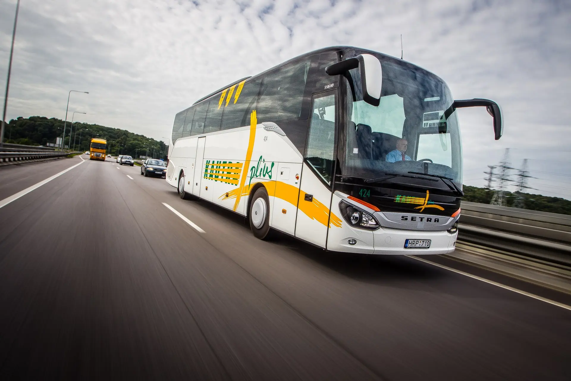 Dėl Milikonių kalno uždarymo keičiasi priemiestinių ir tarpmiestinių „Kautros“ autobusų maršrutai