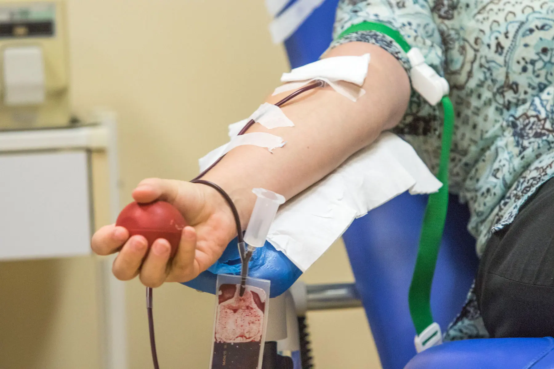 AKU darbuotojai tapo neatlygintinais kraujo donorais