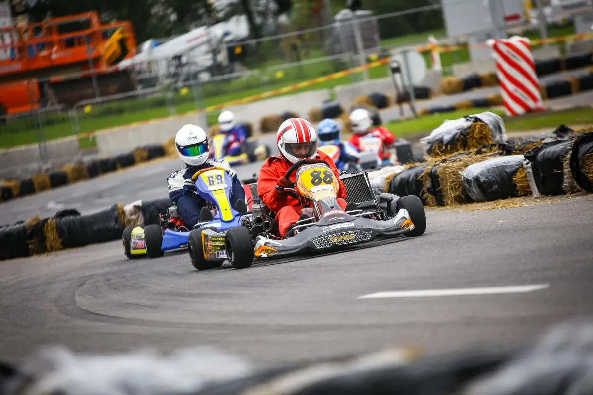 Sportinių kartingų lenktynės Kaune
