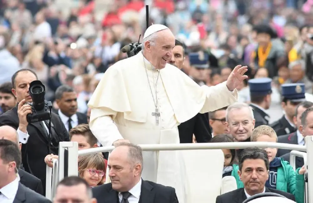 popiežius