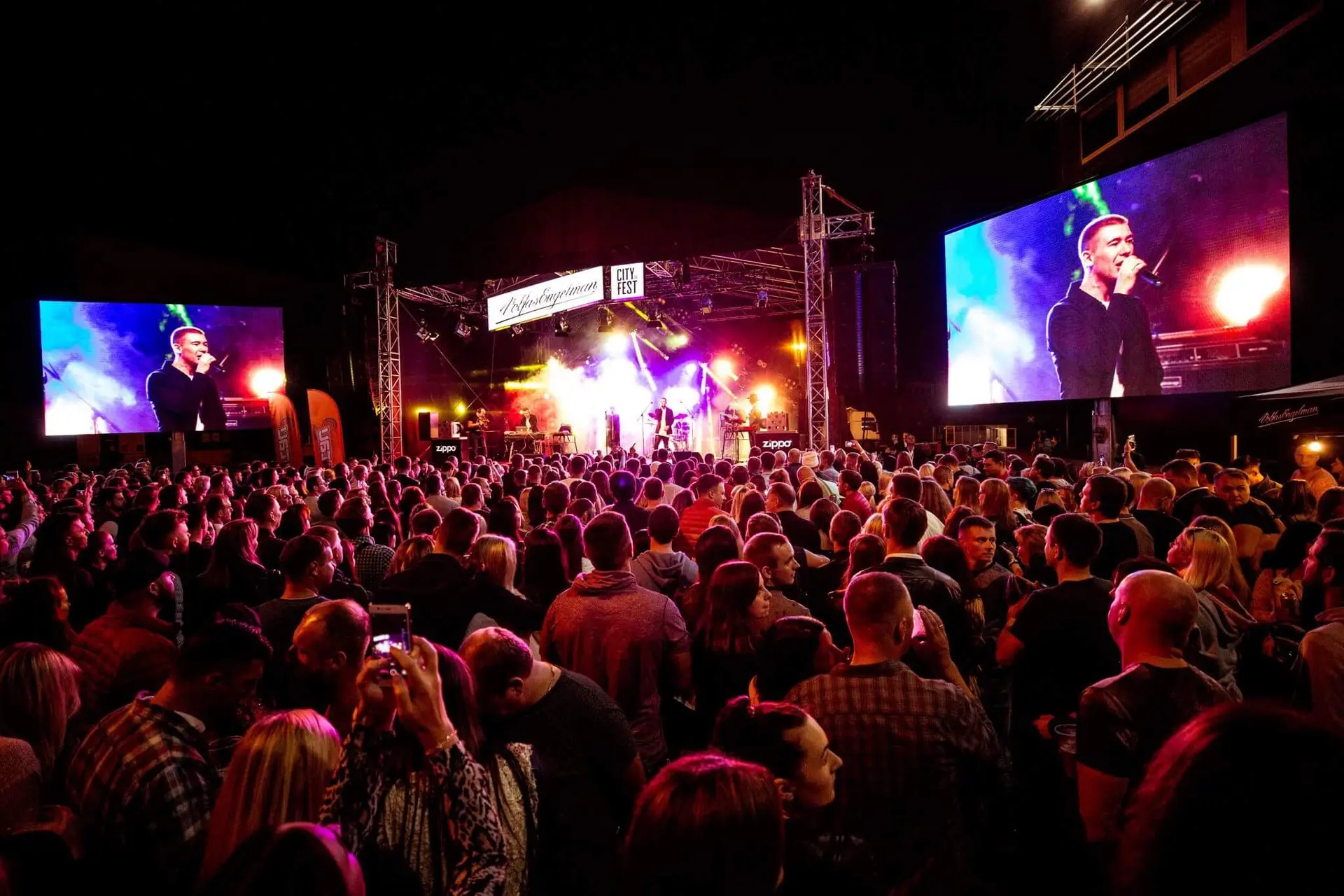„Volfas Engelman nealkoholinis city fest“